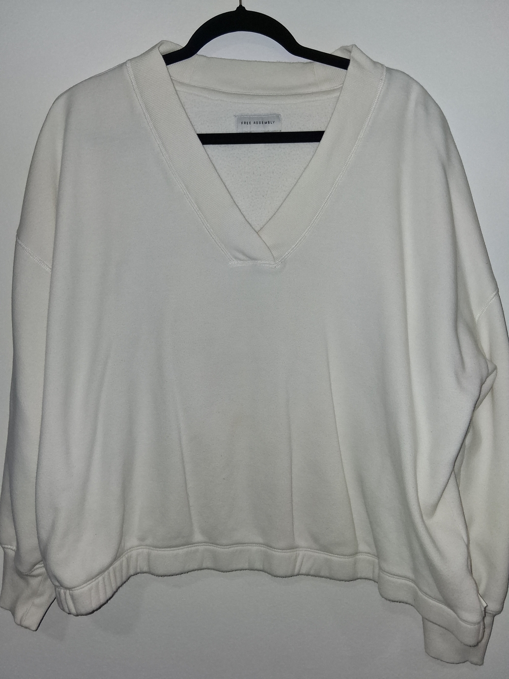 Vince Off-White V-Neck Oversized Sweater